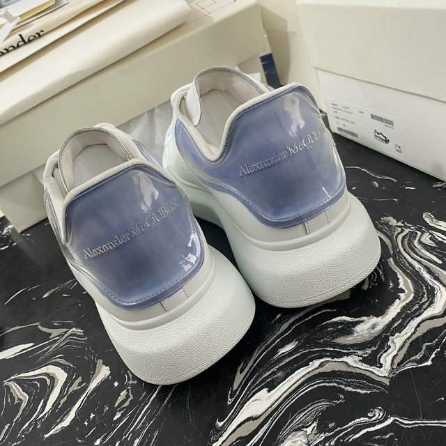 Picture of Alexander McQueen Shoes _SKU21815017SZ35-46129